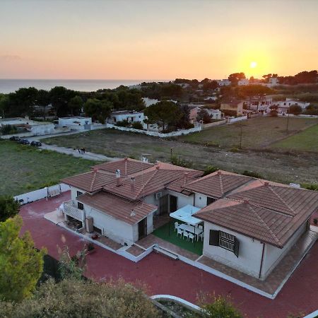 Villa Ada Лепорано Екстериор снимка