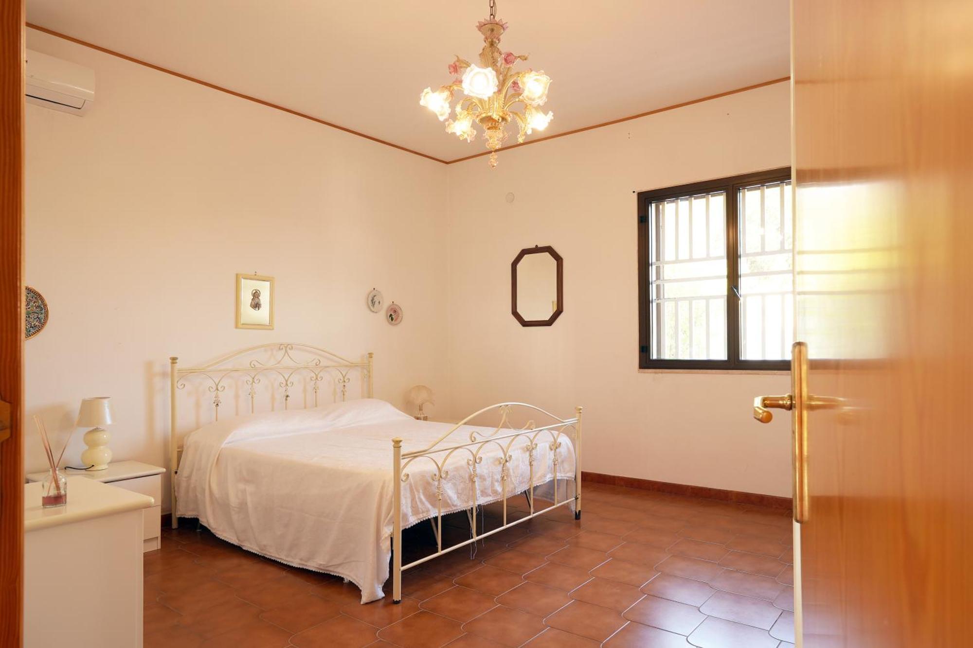 Villa Ada Лепорано Екстериор снимка