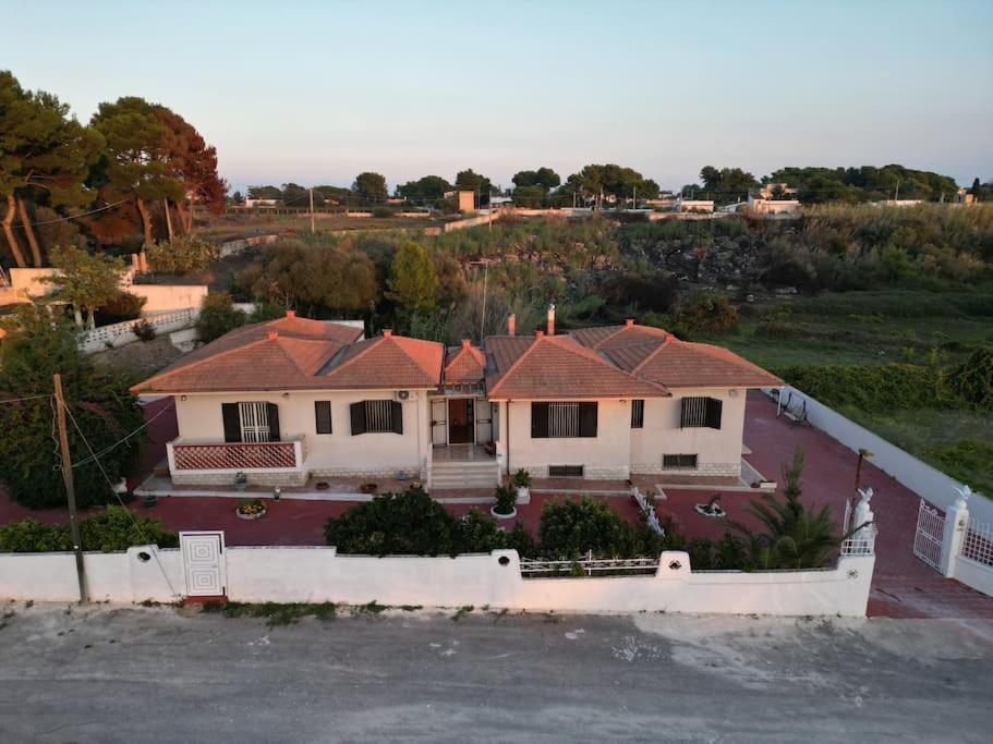 Villa Ada Лепорано Екстериор снимка